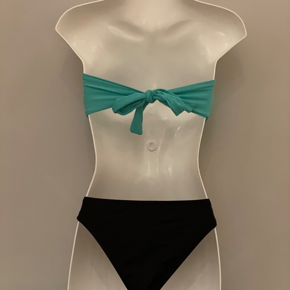 L Space Bikini - Picture 2 of 4